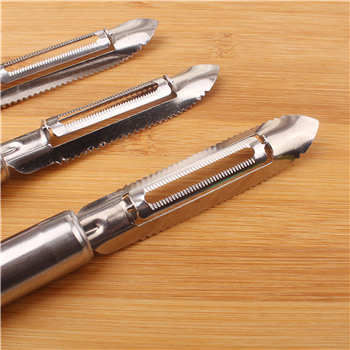 Stainless Steel Fruit and Vegetable Peeler