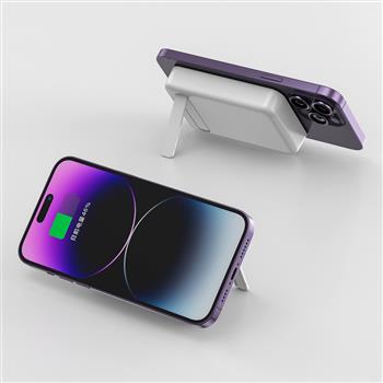 Magnetic Portable Charger With Stand
